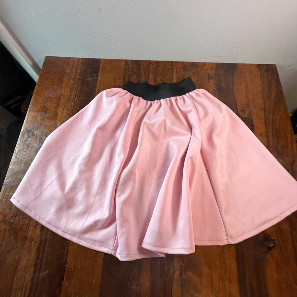 Spirit Halloween Pink Poodle Skirt 50s Sock Hop Costume Sequin Appliqué SM - Picture 2 of 8